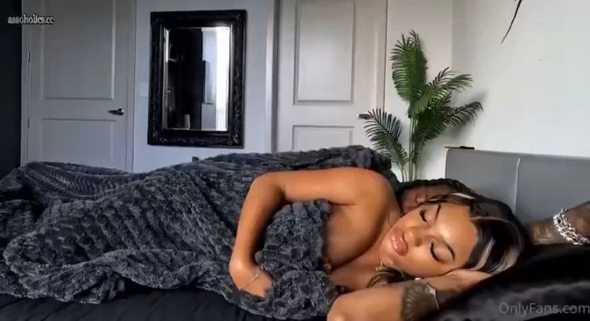 Gotta wake her up cuz I’m hungry